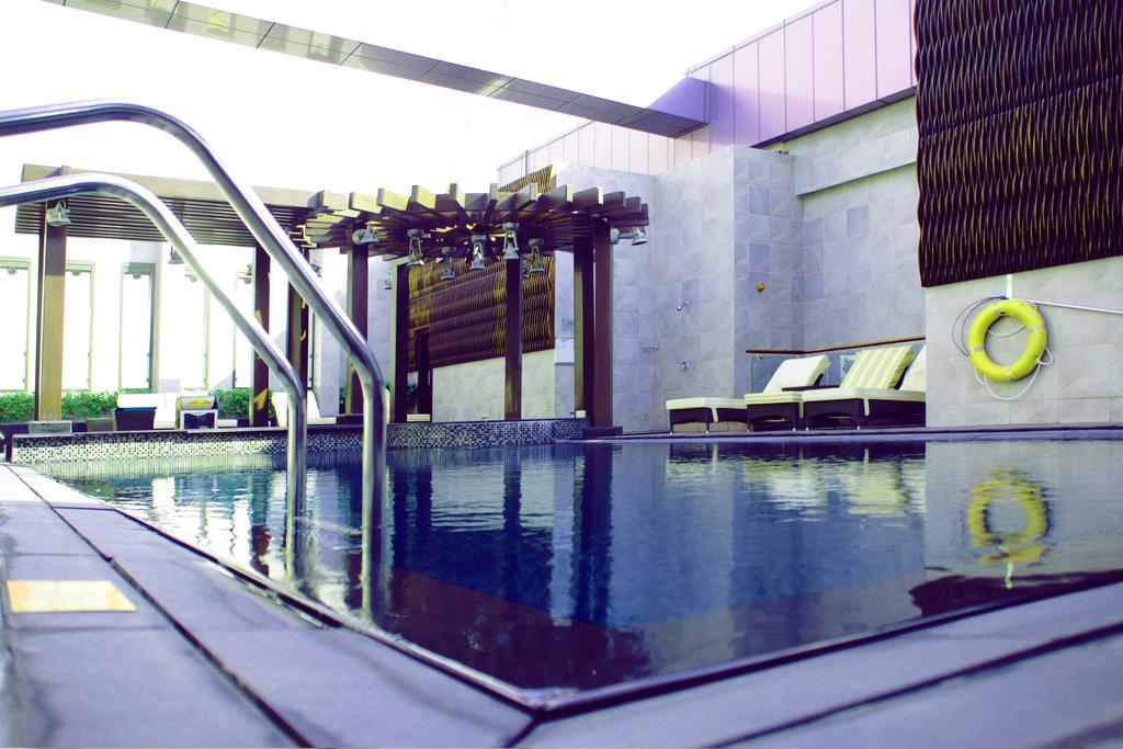 Halo Hotel Dubai Eksteriør bilde