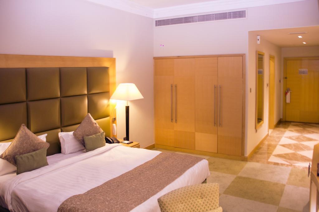 Halo Hotel Dubai Eksteriør bilde