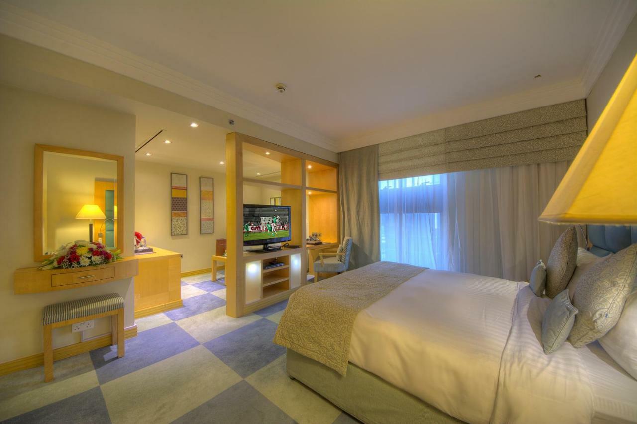 Halo Hotel Dubai Eksteriør bilde