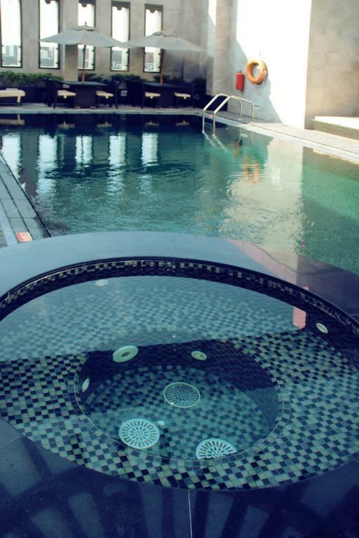 Halo Hotel Dubai Eksteriør bilde